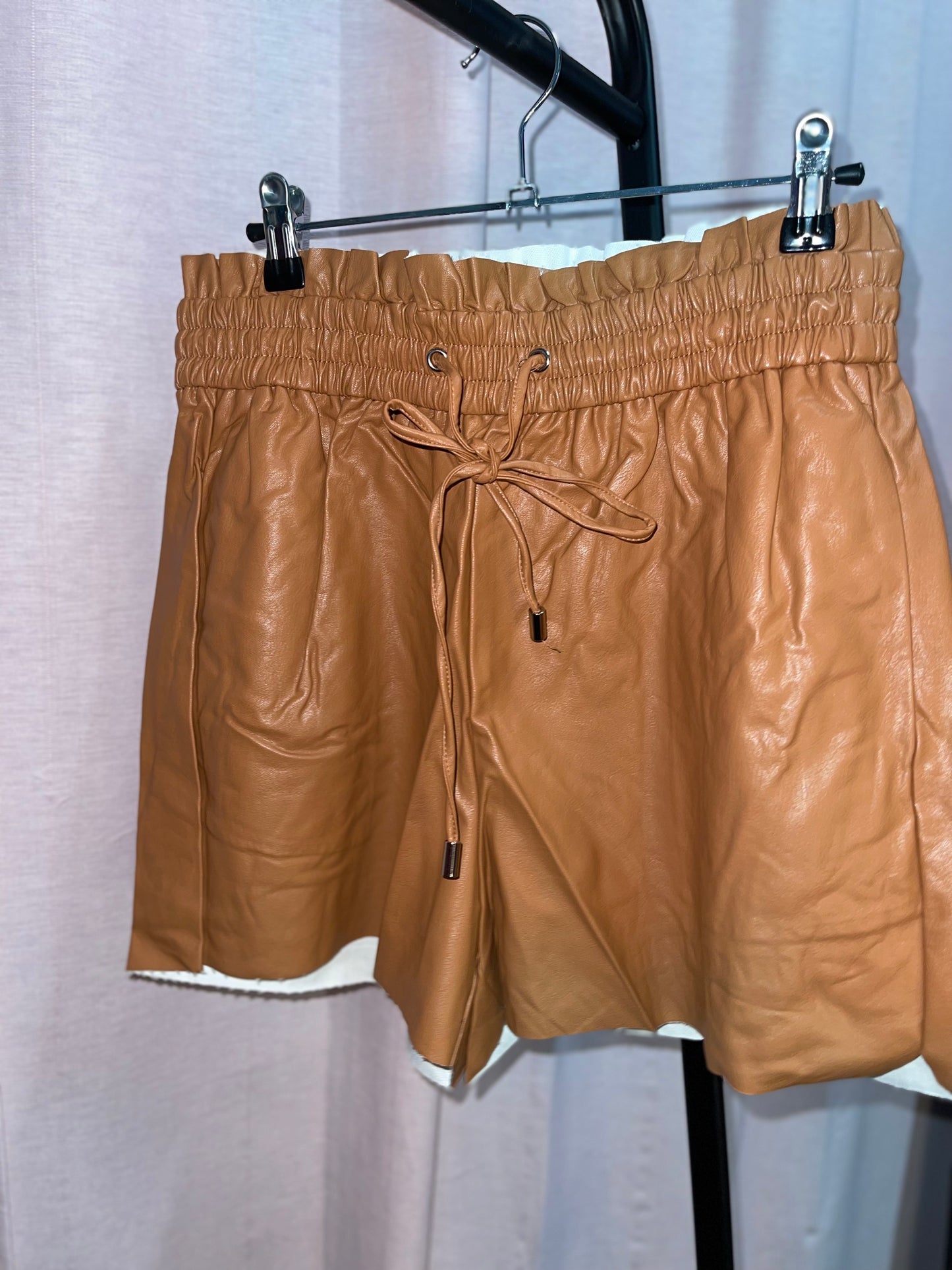Vegan Leather Shorts 2.0