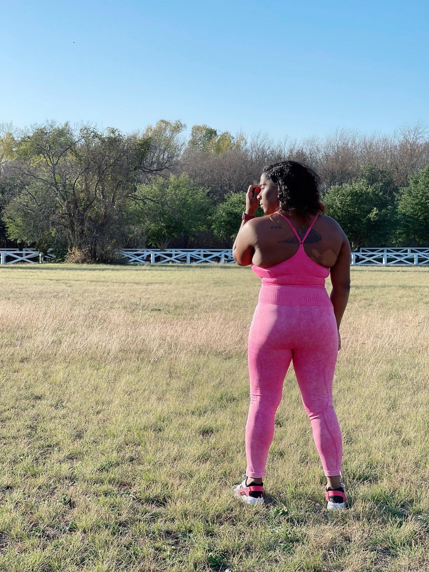 Pretty In Pink Seamless 2PC Set - She's Bae Boutique